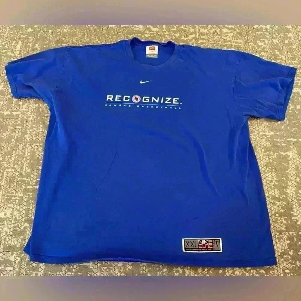 Kansas Jayhawks Nike Recognize T Shirt Men’s size XXL color Blue Flaws